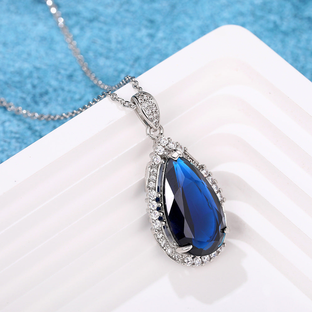 Collier artisanal délicat