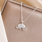 Argent Collier magnifique au style unique