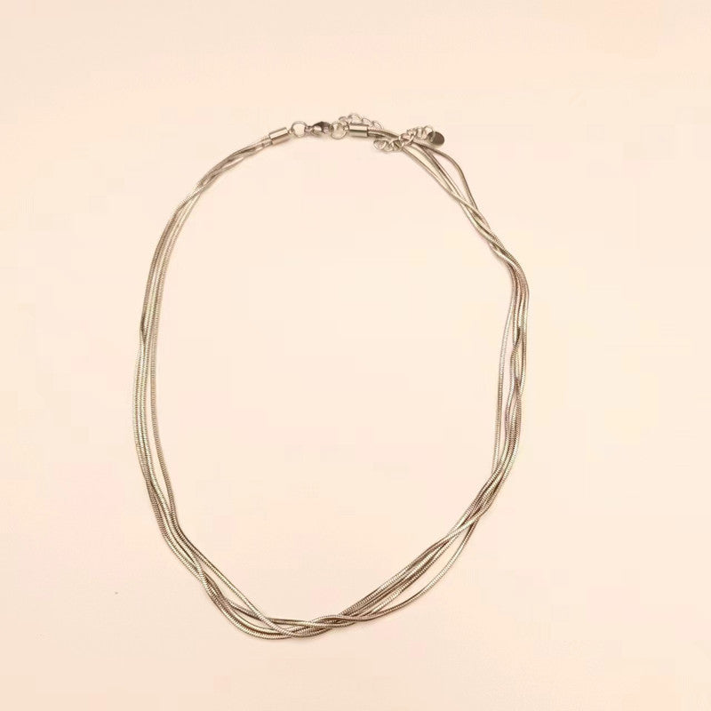 Argent Collier magnifique au style unique