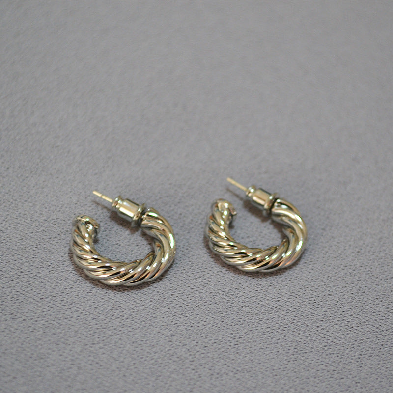Argent Boucle d'oreille charmant pour toute occasion