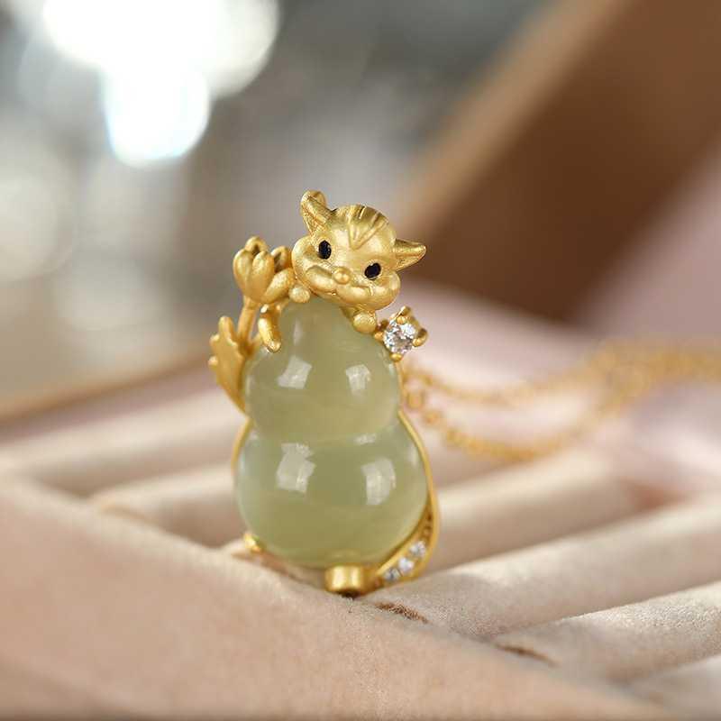 Argent Collier magnifique au style unique