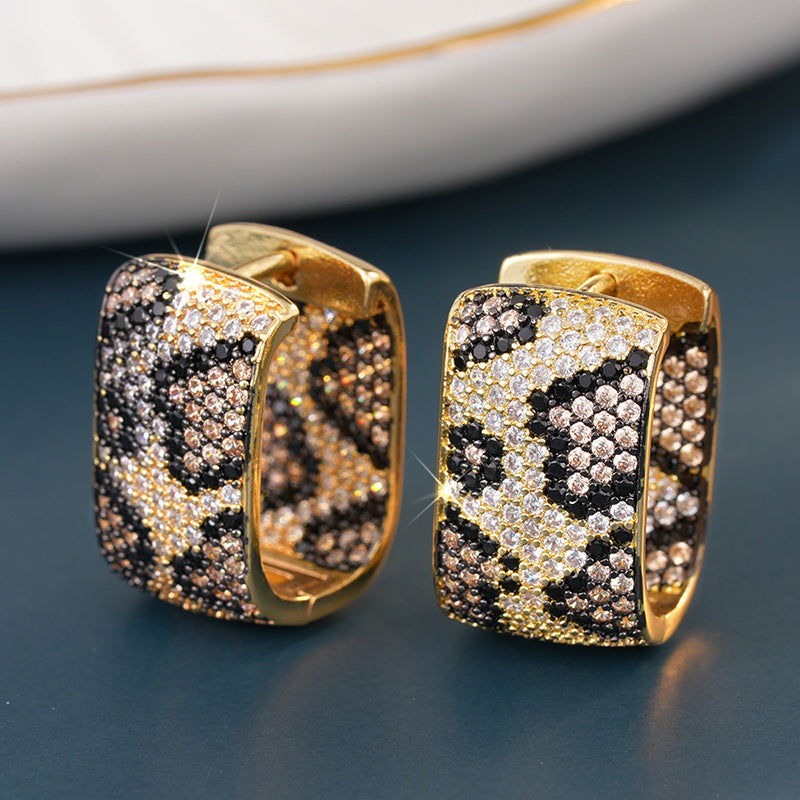 A Must-Have - Boucle d'oreille magnifique au style unique