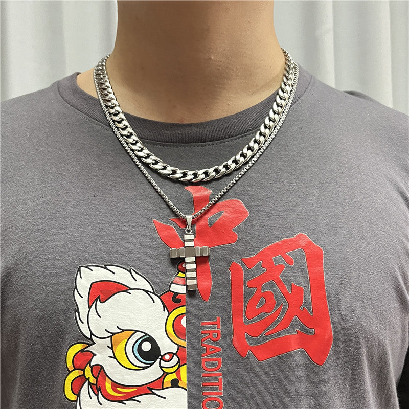 Collier classique au charme intemporel