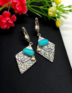 Argent Boucle d'oreille artisanal délicat