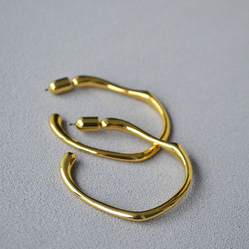 Argent Boucle d'oreille artisanal délicat