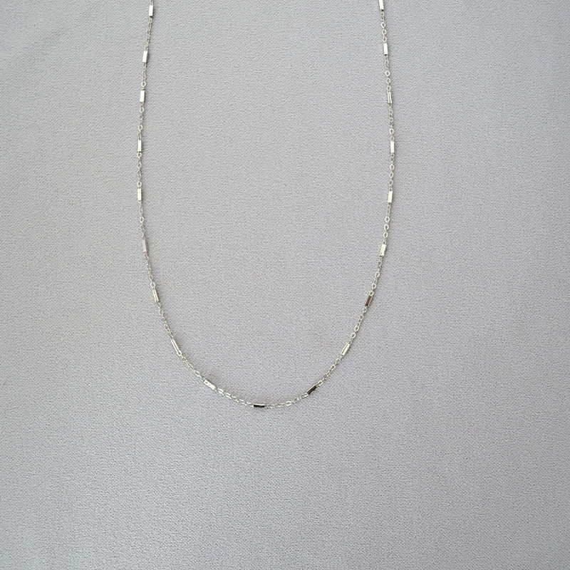 Argent Collier charmant pour toute occasion