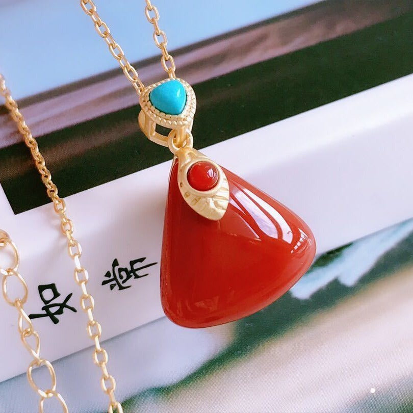 Argent Collier magnifique au style unique