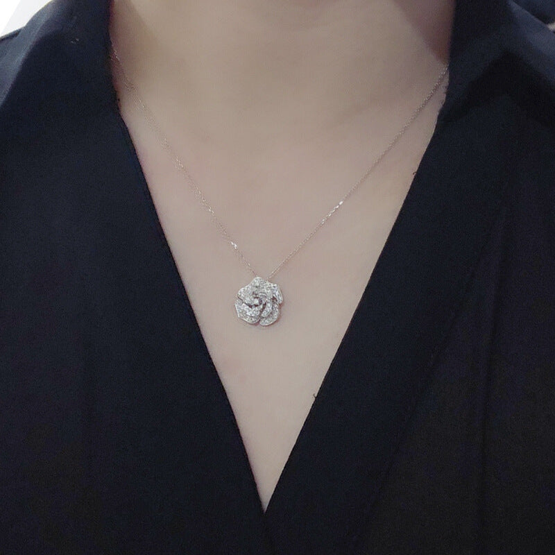 Collier artisanal délicat