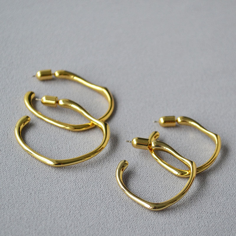 Argent Boucle d'oreille artisanal délicat