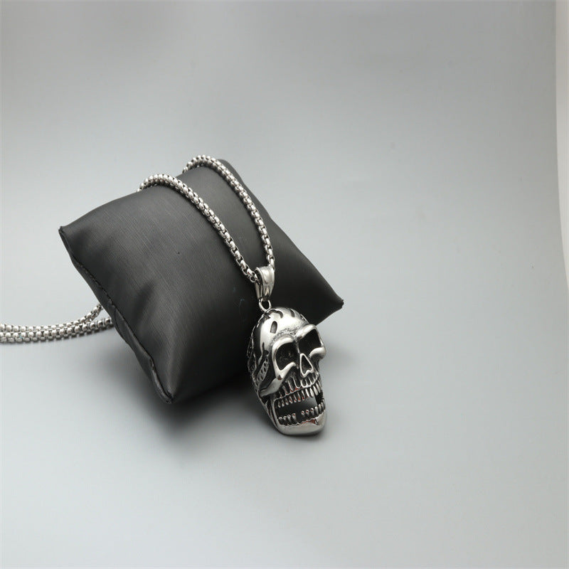 Collier magnifique au style unique