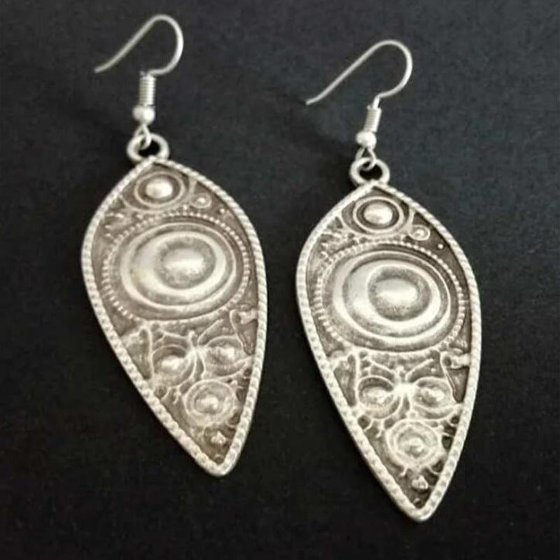 Argent Boucle d'oreille artisanal délicat