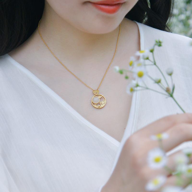 Argent Collier magnifique au style unique