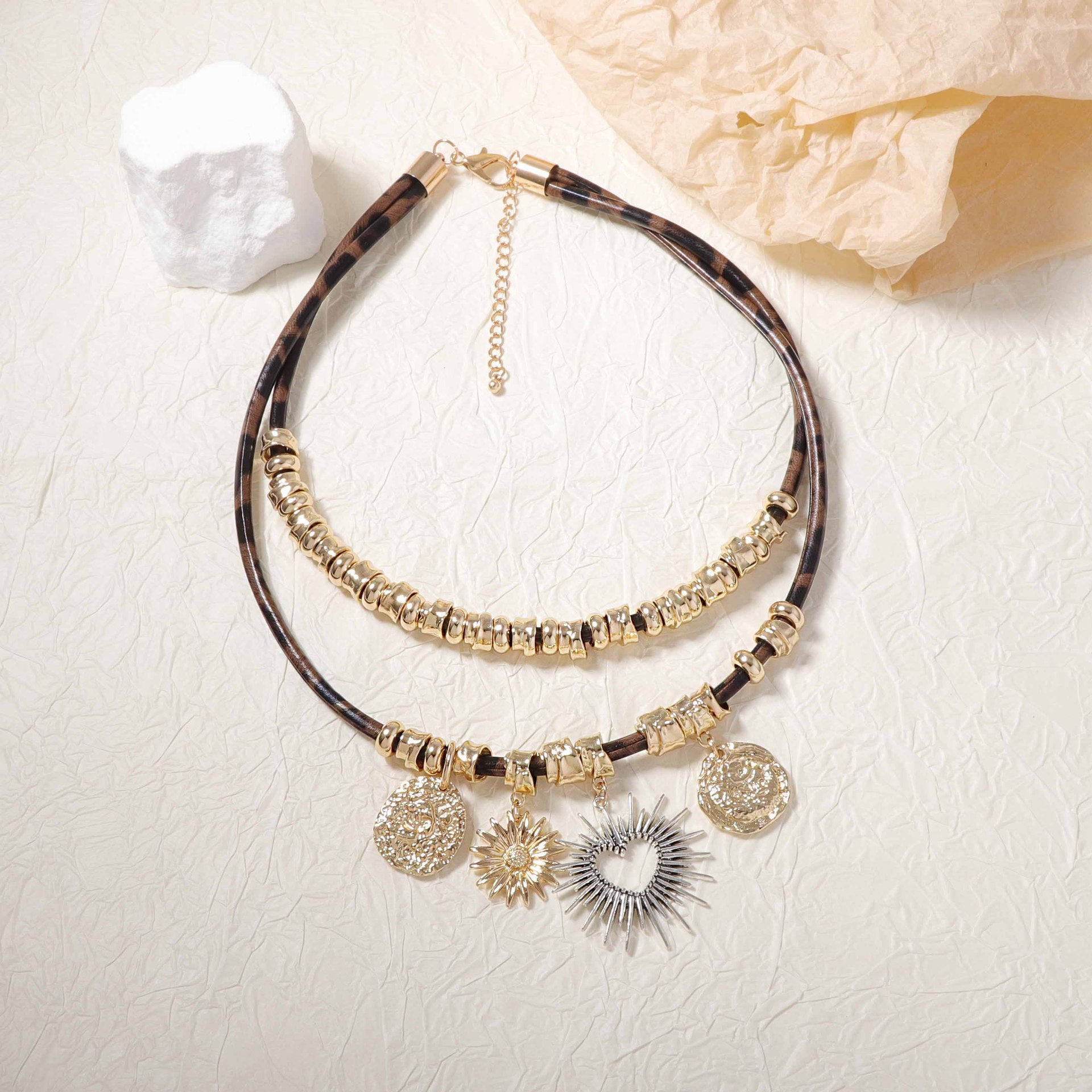 Collier artisanal délicat