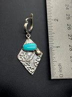 Argent Boucle d'oreille artisanal délicat