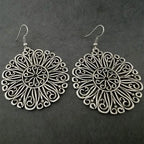 Argent Boucle d'oreille artisanal délicat