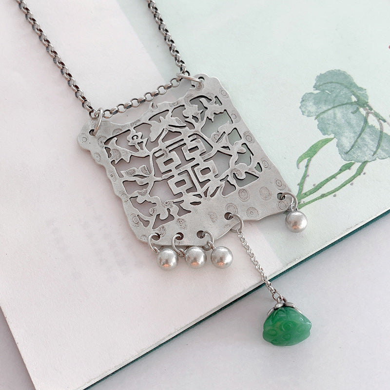 Argent Collier magnifique au style unique