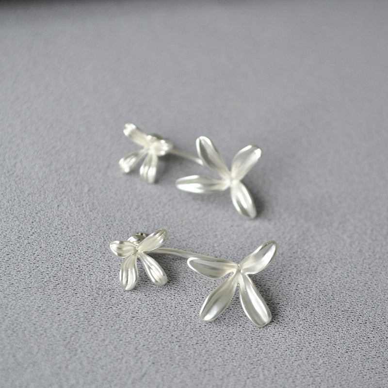 Argent Boucle d'oreille artisanal délicat