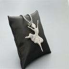 Collier classique au charme intemporel