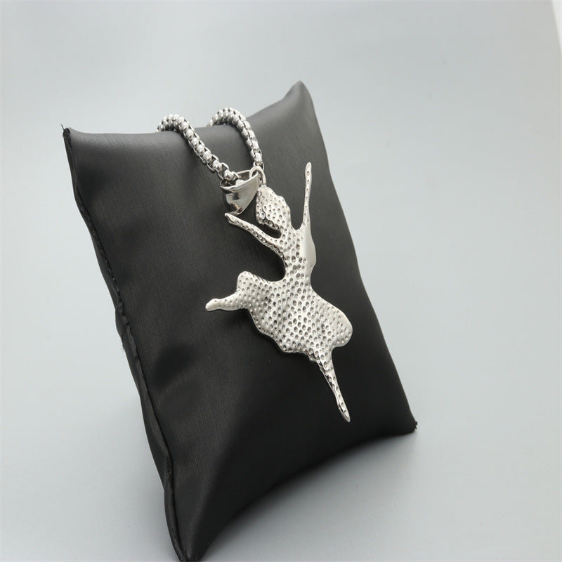 Collier classique au charme intemporel