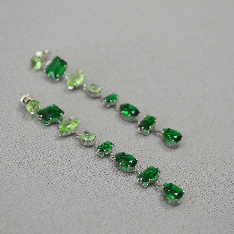 Argent Boucle d'oreille charmant pour toute occasion