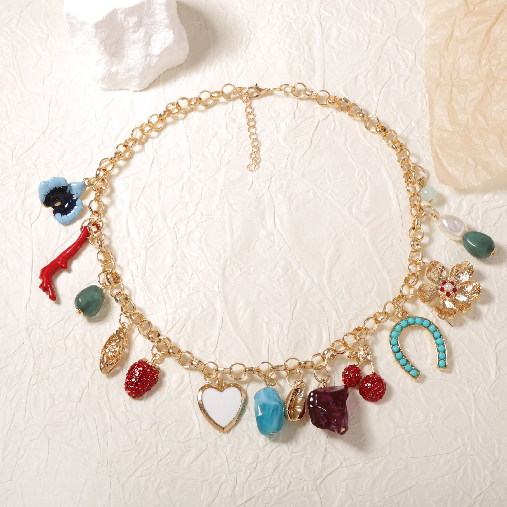 Collier artisanal délicat