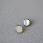 Argent Boucle d'oreille artisanal délicat