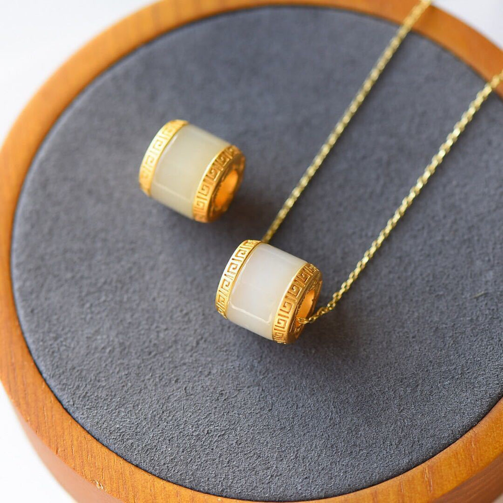 Argent Collier magnifique au style unique