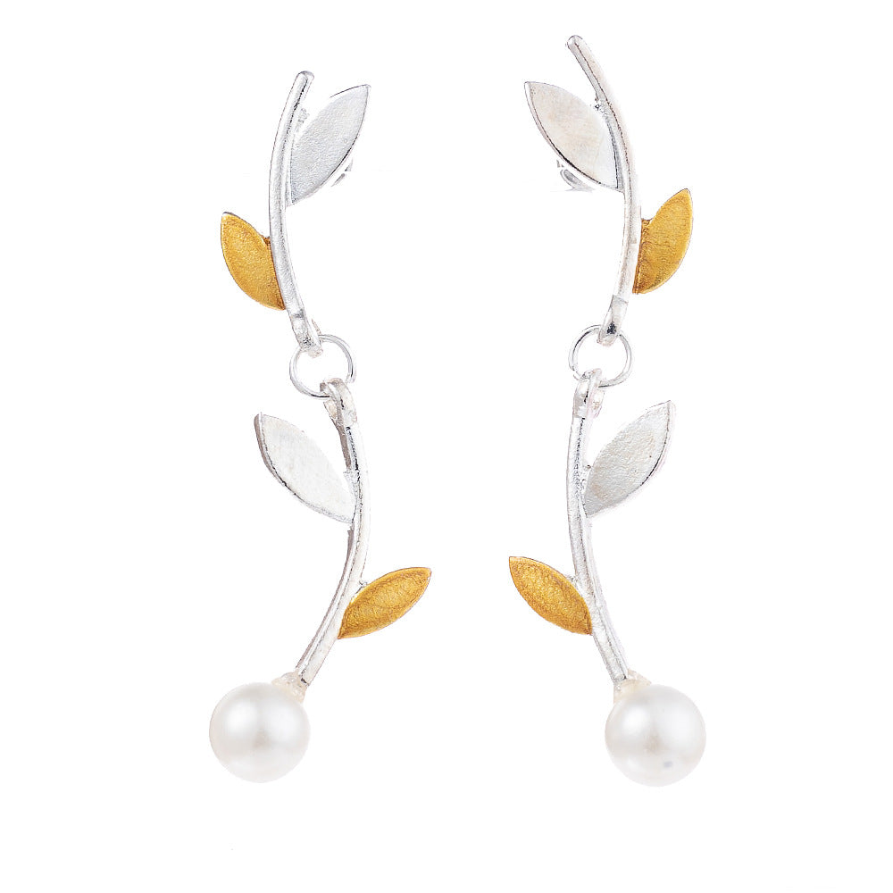 Argent Boucle d'oreille artisanal délicat