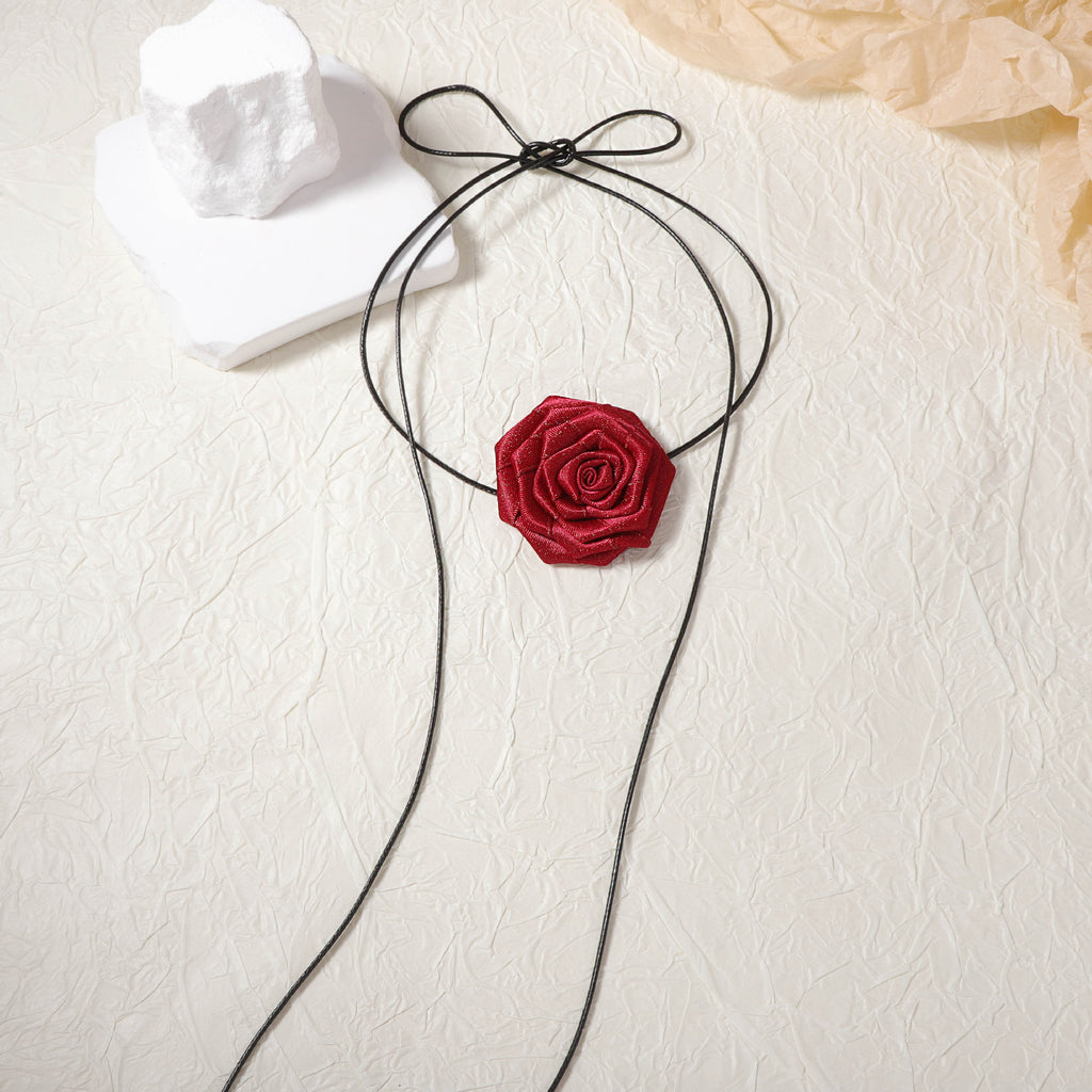 Collier artisanal délicat