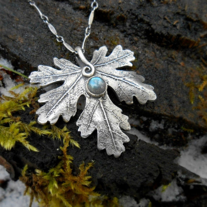 Collier artisanal délicat