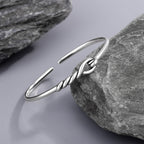 Bracelet classique au charme intemporel