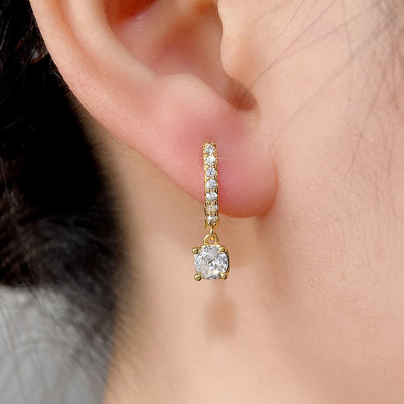 A Must-Have - Boucle d'oreille magnifique au style unique