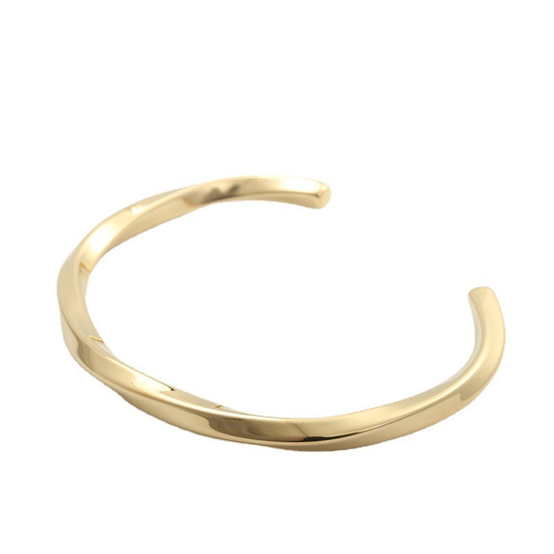 Bracelet classique au charme intemporel