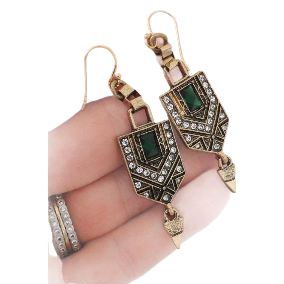 A Must-Have - Boucle d'oreille classique au charme intemporel