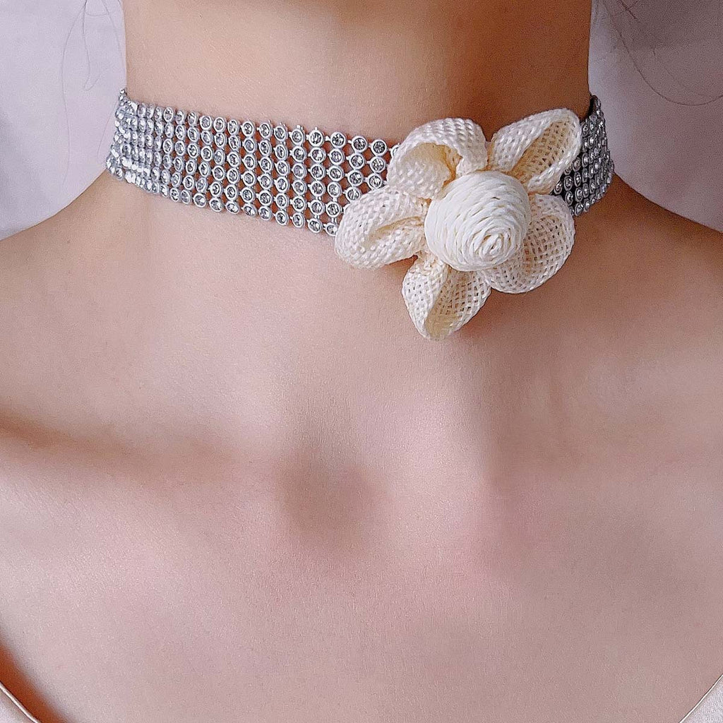 Collier artisanal délicat