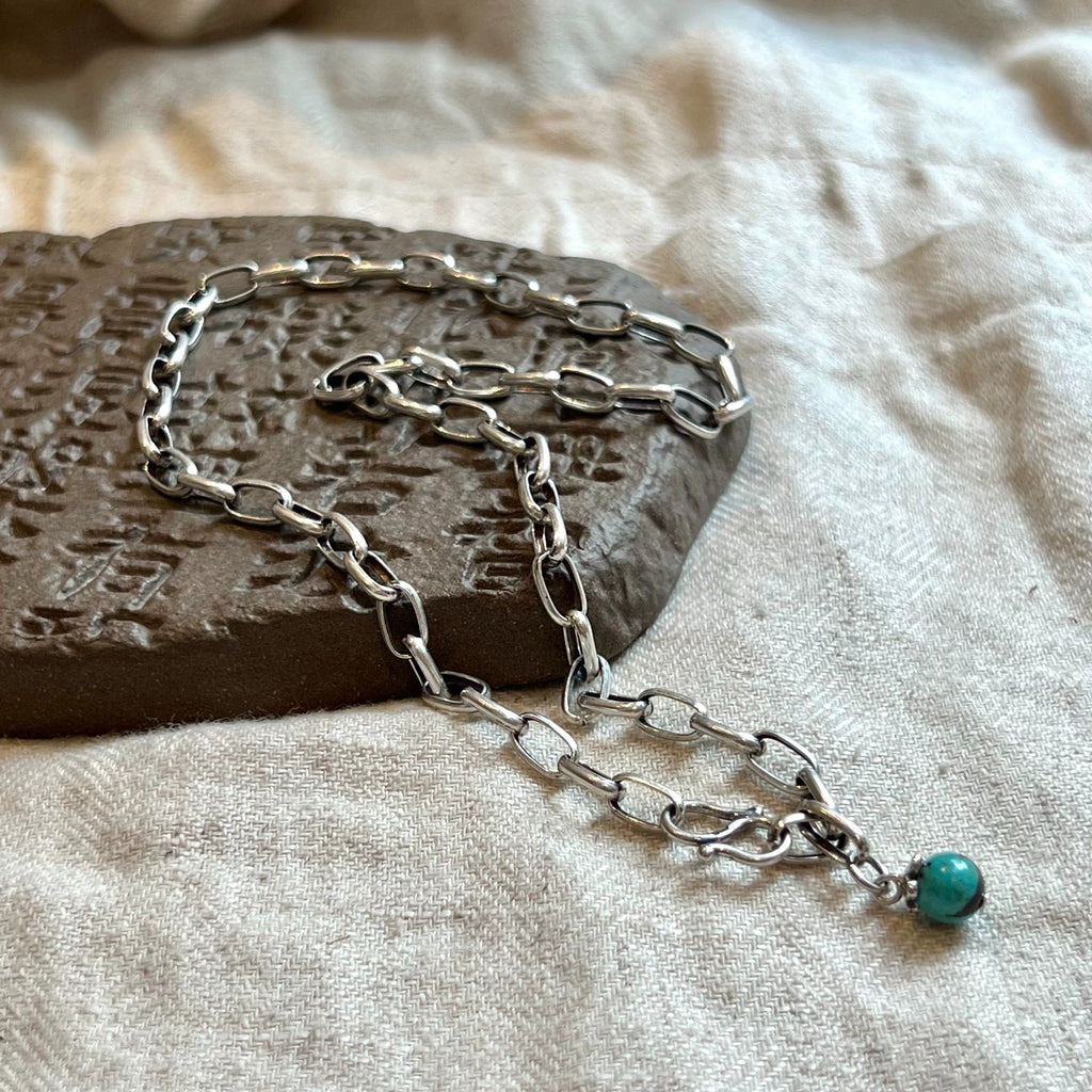 Argent Collier magnifique au style unique