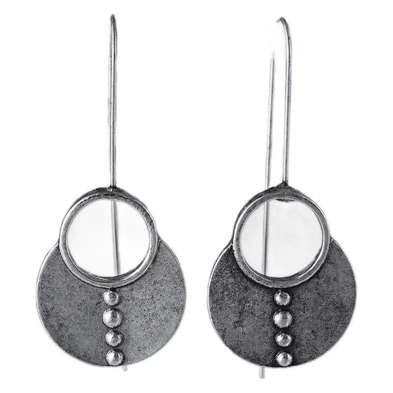 Argent Boucle d'oreille artisanal délicat
