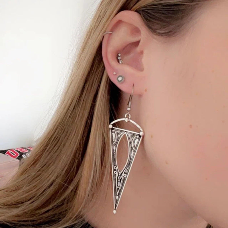 Argent Boucle d'oreille artisanal délicat