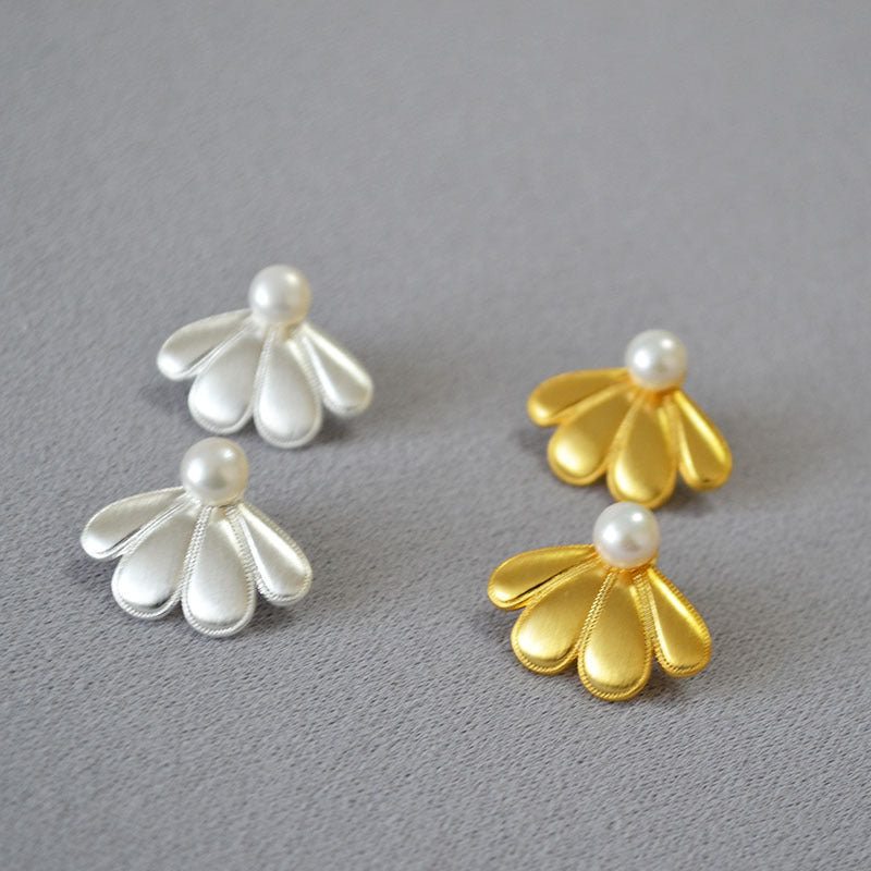 Argent Boucle d'oreille artisanal délicat