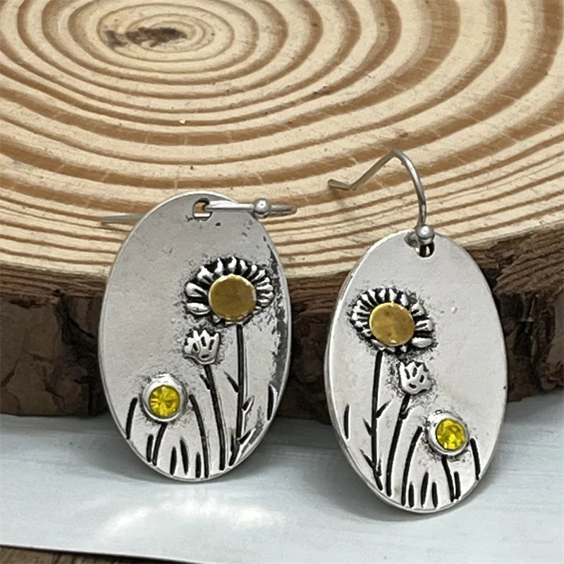 Argent Boucle d'oreille artisanal délicat