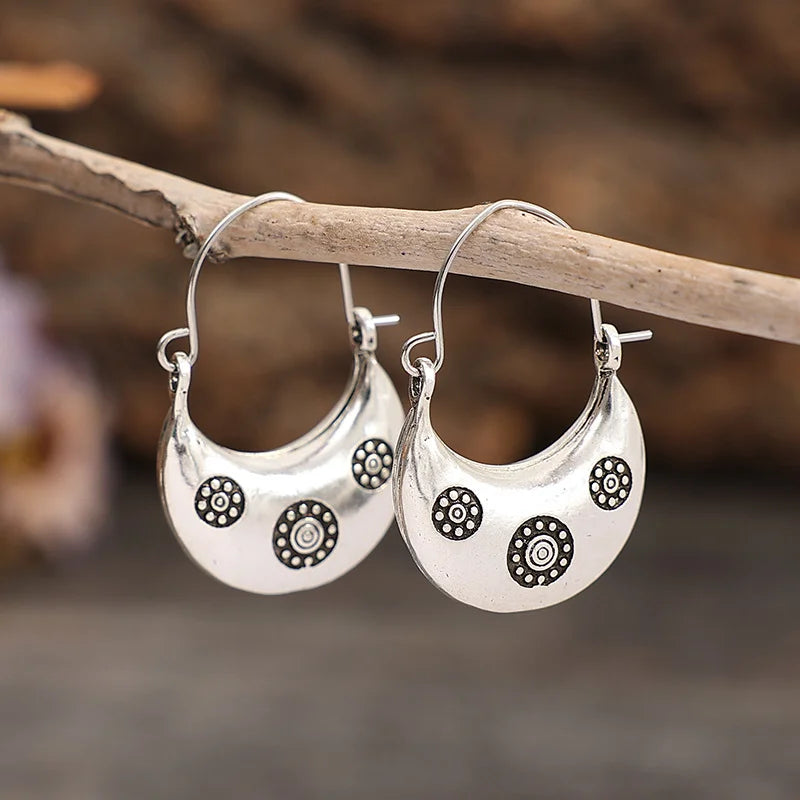 Argent Boucle d'oreille artisanal délicat