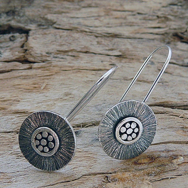 Argent Boucle d'oreille artisanal délicat